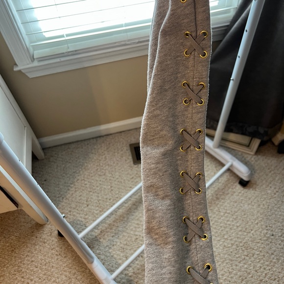 Micheal Kors Sweatshirt - Picture 5 of 5